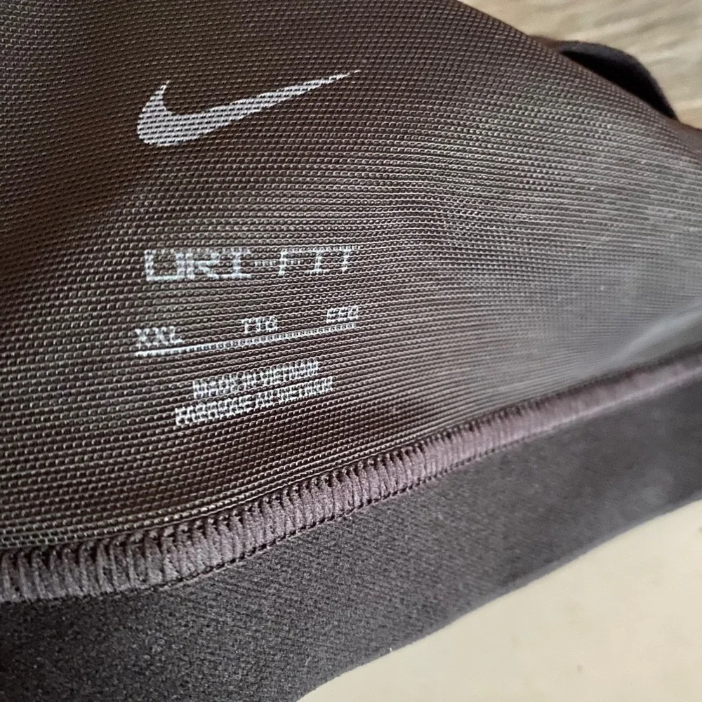 Nike Indy NWT Sports Bra Grey Black Adjustable Padded Women's XXL